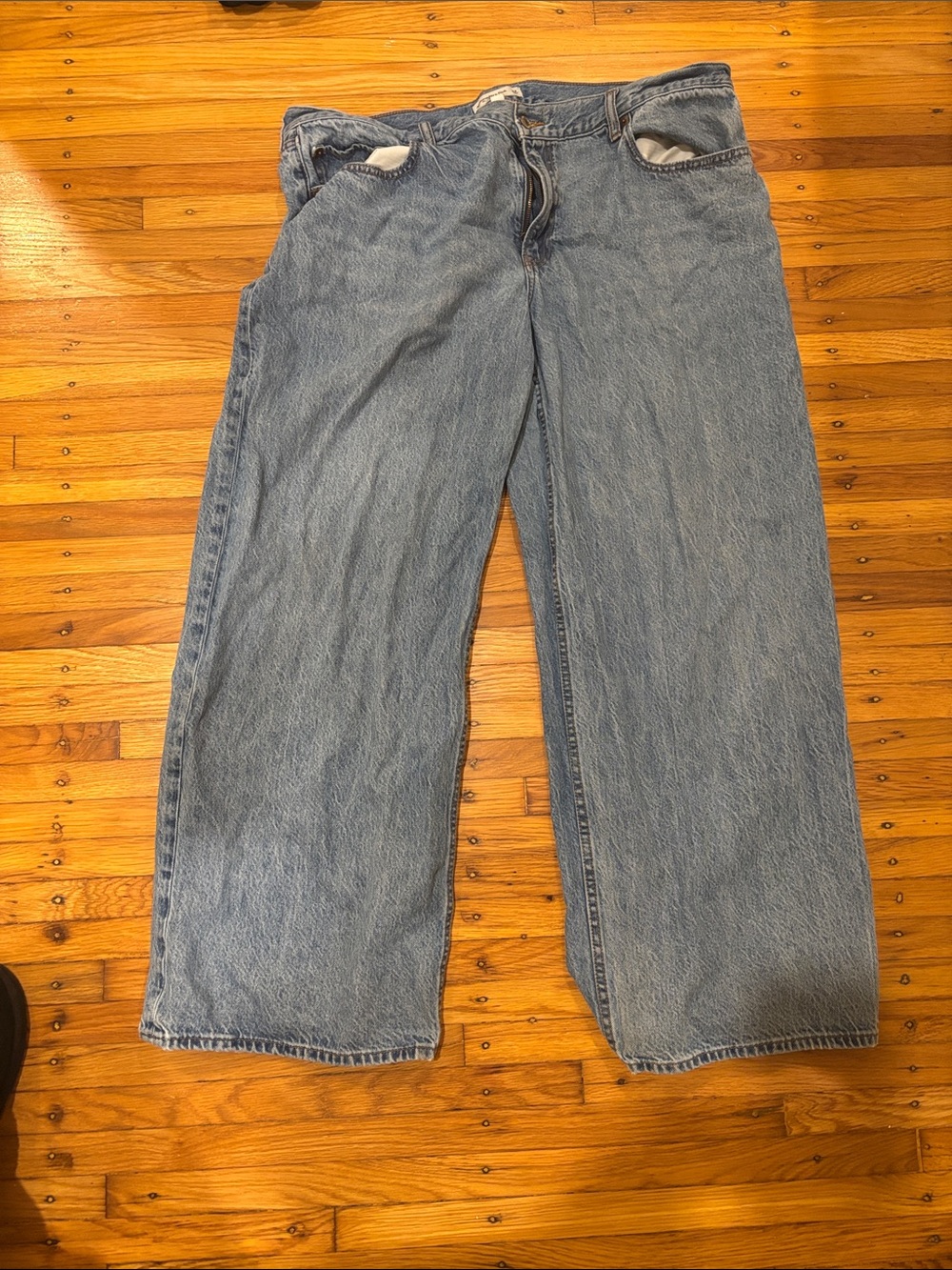 Abercrombie & Fitch Light Blue Wide-Leg Jeans ultra loose